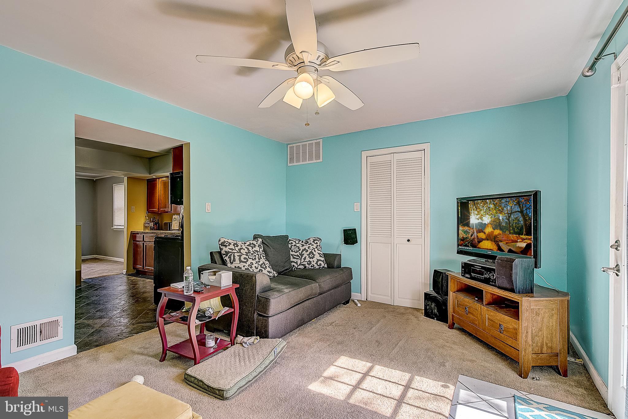 494 Dewey Road Bellmawr, NJ 08031 - Photo 7 of 26