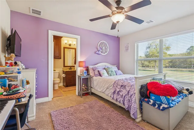 $790,000 | 118 Roosevelt Drive, Shepherd, TX 77371