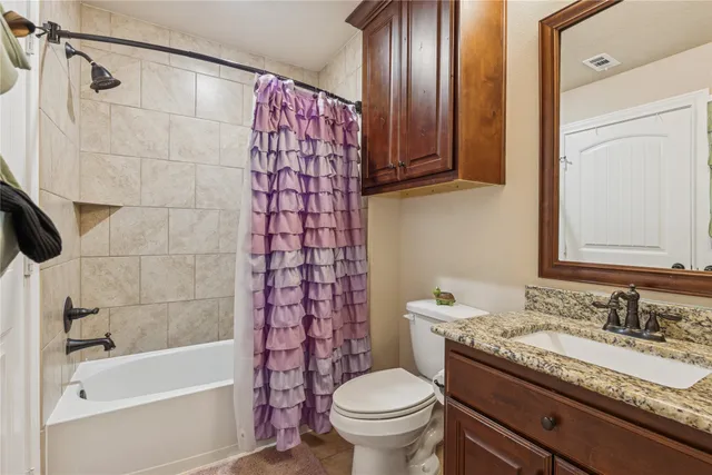 $790,000 | 118 Roosevelt Drive, Shepherd, TX 77371