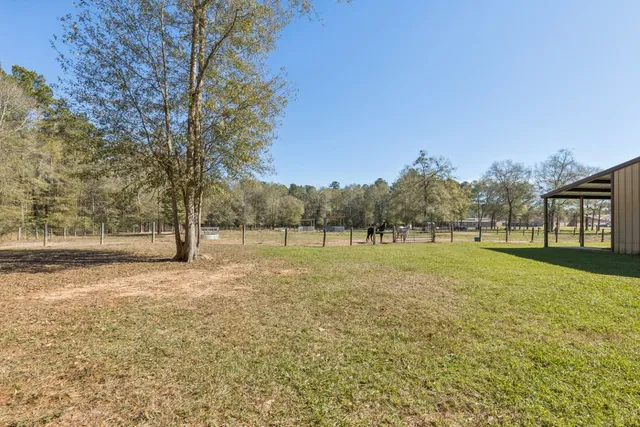$790,000 | 118 Roosevelt Drive, Shepherd, TX 77371