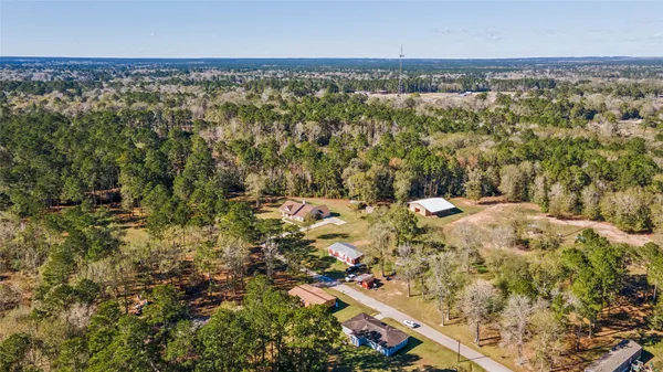 $780,000 | 118 Roosevelt Drive, Shepherd, TX 77371