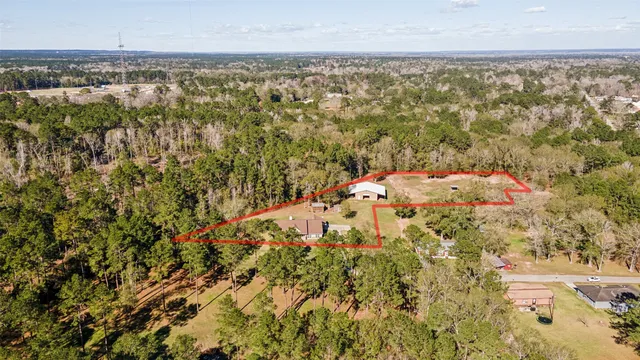 $790,000 | 118 Roosevelt Drive, Shepherd, TX 77371