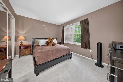 $569,000 | 941 Paulsboro Drive, Rockville, MD 20850