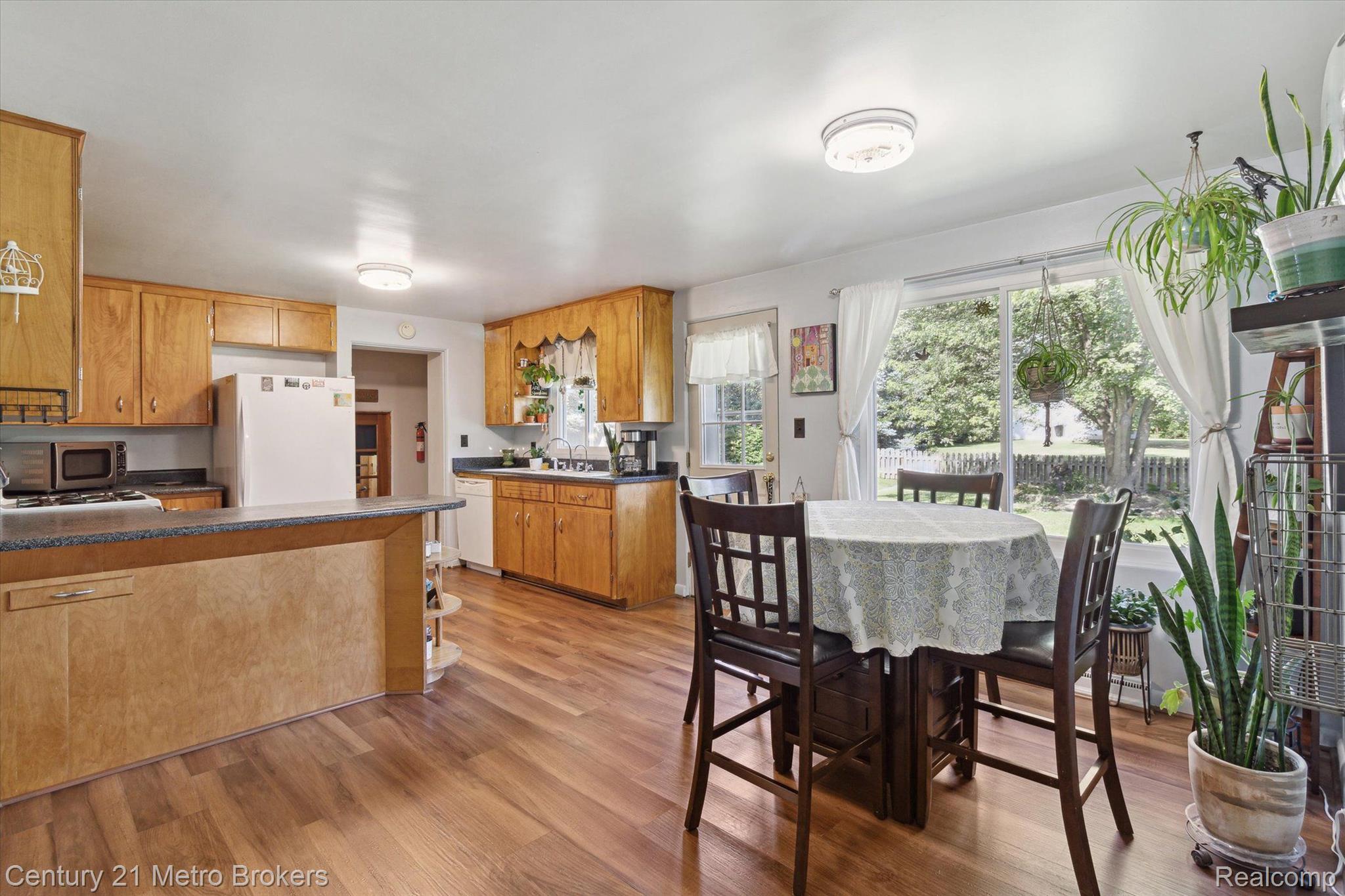 2457 South Vassar Road Davison, MI 48423 - Photo 20 of 41 Gallery Image 20