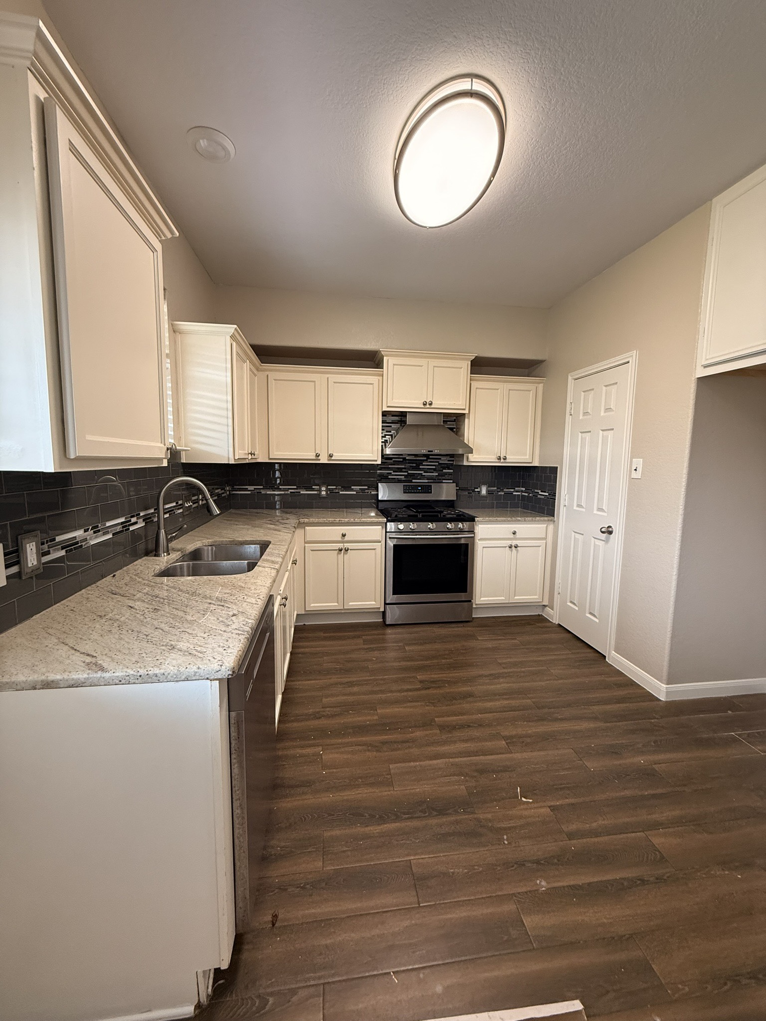 23603 Maple Vista Lane Spring, TX 77373 - Photo 9 of 23