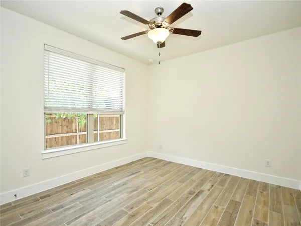 $2,000 | 406 Parkline Drive, Georgetown, TX 78626