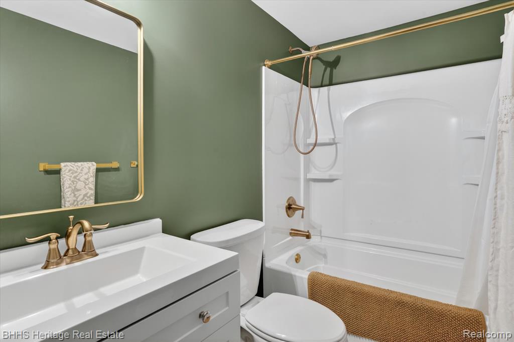 5835 Warner Road Fowlerville, MI 48836 - Photo 27 of 56