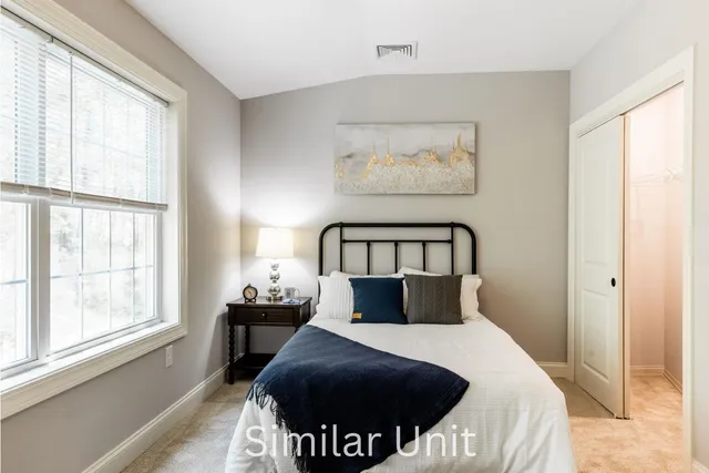 $2,550 | 12 Madelyn Way, Unit 4, Laconia, NH 03246