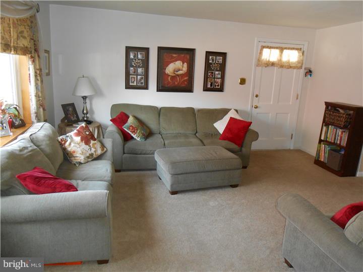 208 Baldwin Avenue Ridley Park, PA 19078 - Photo 2 of 20 Gallery Image 2