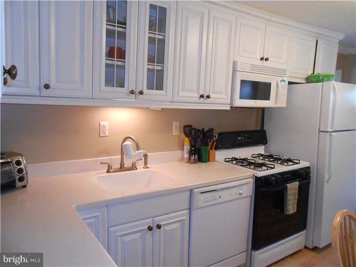 208 Baldwin Avenue Ridley Park, PA 19078 - Photo 5 of 20 Gallery Image 5