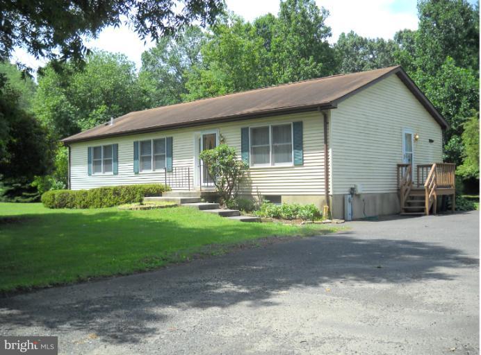 7100 Cedar Road Bowie, MD 20720 - Photo 7 of 7 Exterior (Front)