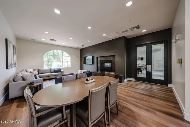 $544,000 | 5450 East Deer Valley Drive, Unit 1186, Phoenix, AZ 85054