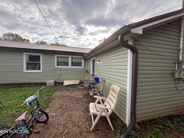 $135,000 | 111 Sunset Avenue, Englewood, TN 37329