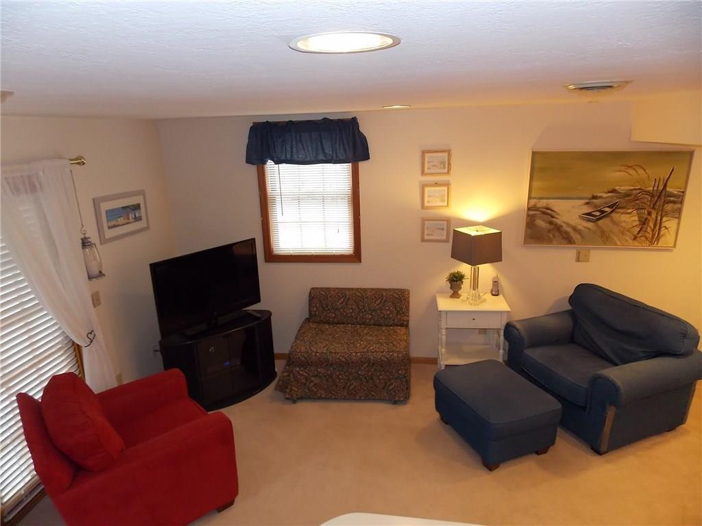51 Beacon Street, Unit 2 York, ME 03909 - Photo 5 of 14 Photo