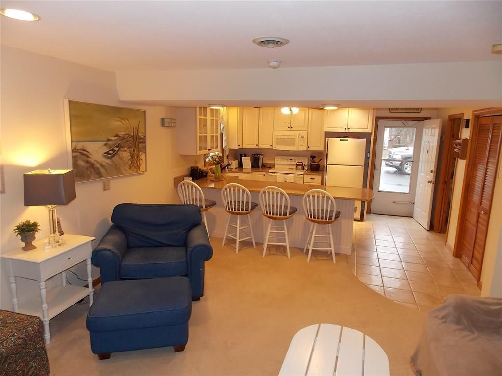 51 Beacon Street, Unit 2 York, ME 03909 - Photo 6 of 14 Photo