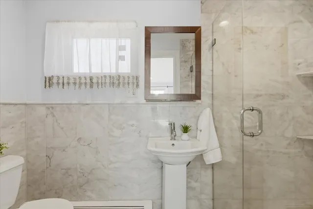 $1,050,000 | 14 Eldridge Place, Westwood, MA 02090