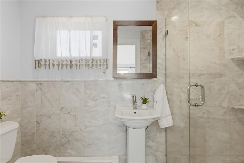 14 Eldridge Place Westwood, MA 02090 - Photo 18 of 42