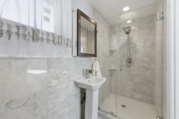 $898,000 | 14 Eldridge Place, Westwood, MA 02090