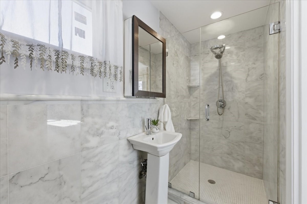 14 Eldridge Place Westwood, MA 02090 - Photo 19 of 42