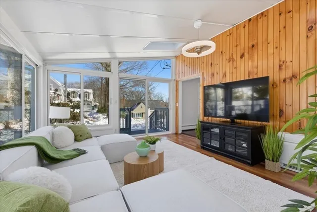 $1,050,000 | 14 Eldridge Place, Westwood, MA 02090