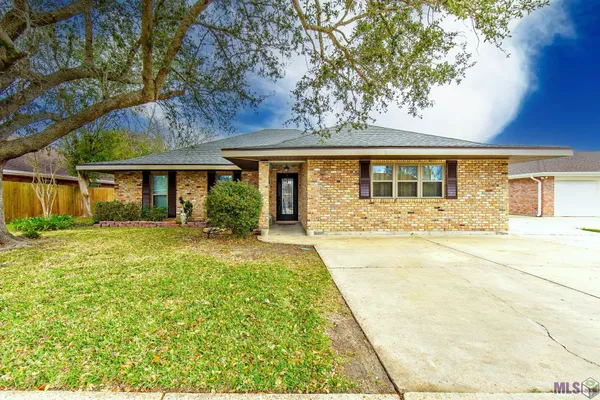 $310,000 | 307 Wayside Drive, Houma, LA 70360