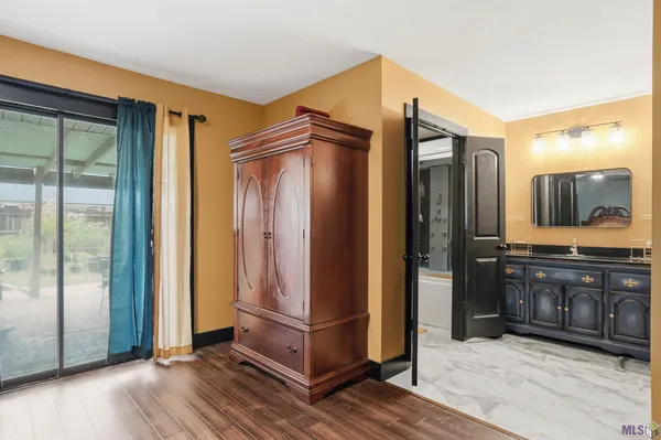 $310,000 | 307 Wayside Drive, Houma, LA 70360