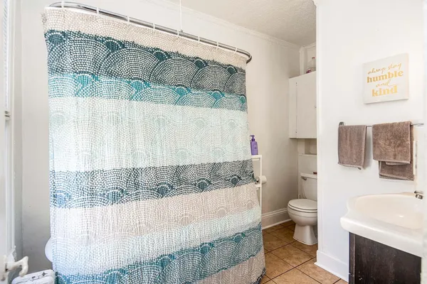 $2,700 | 710 Bloomfield Street, Unit 3, Hoboken, NJ 07030