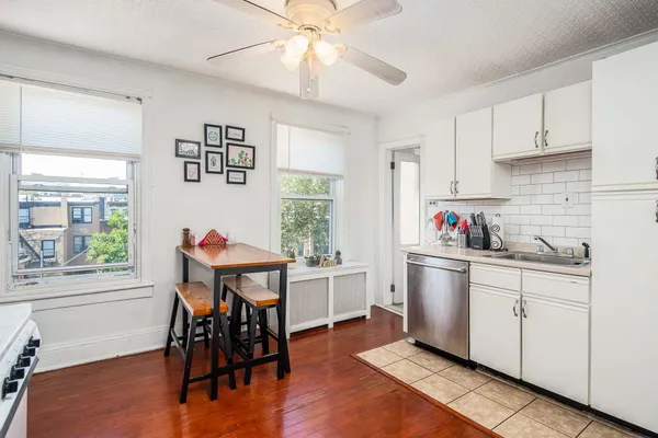 $2,700 | 710 Bloomfield Street, Unit 3, Hoboken, NJ 07030