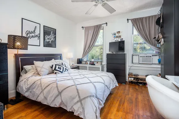 $2,700 | 710 Bloomfield Street, Unit 3, Hoboken, NJ 07030