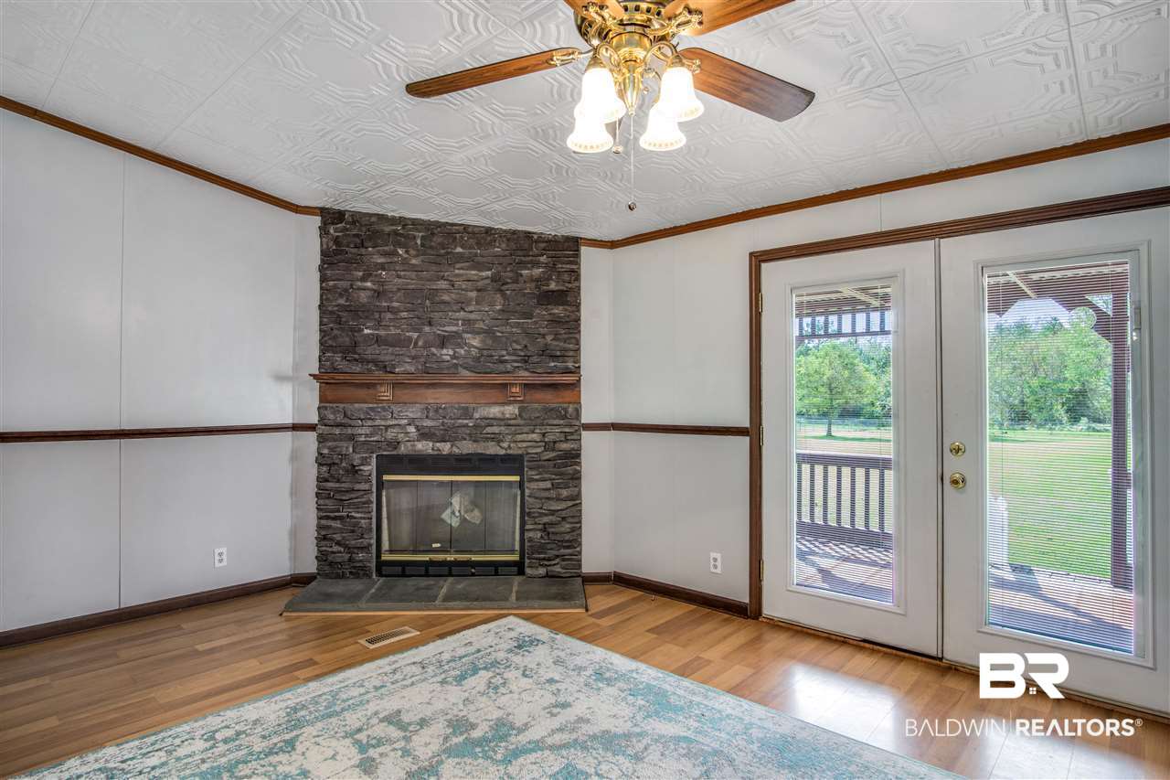 23587 Cumberland Road Robertsdale, AL 36567 - Photo 24 of 36