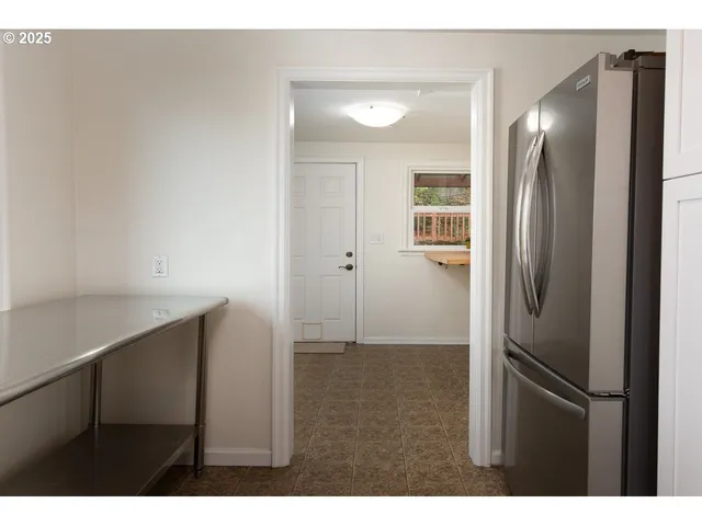 $580,000 | 2575 Chula Vista Boulevard, Eugene, OR 97403