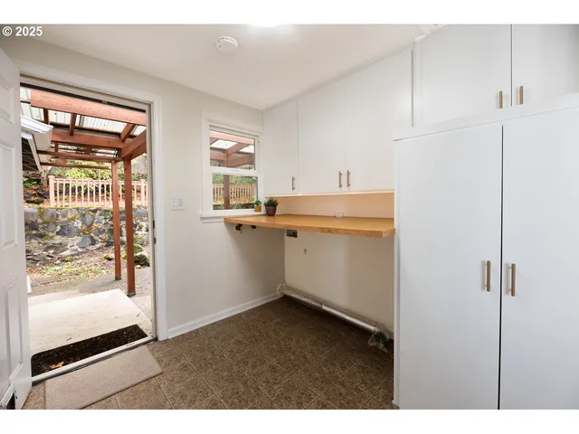 $580,000 | 2575 Chula Vista Boulevard, Eugene, OR 97403