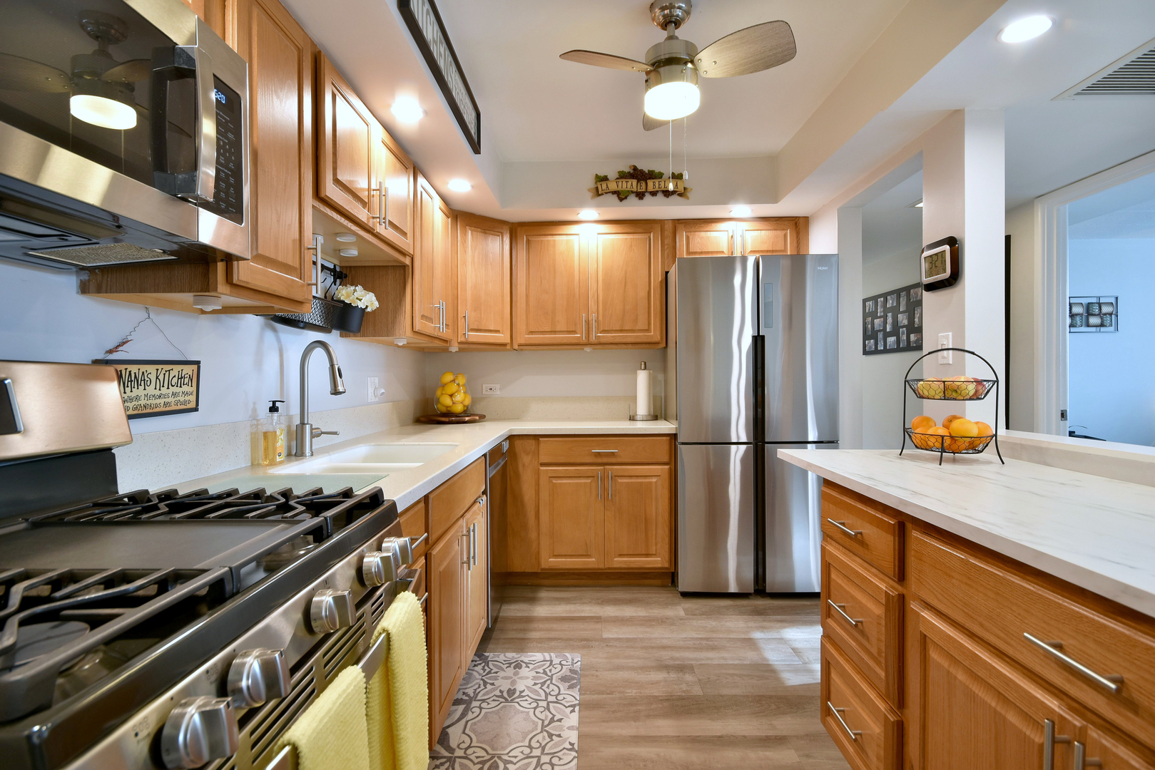 100 West Butterfield Road, Unit 305N Elmhurst, IL 60126 - Photo 8 of 22 Gallery Image 8