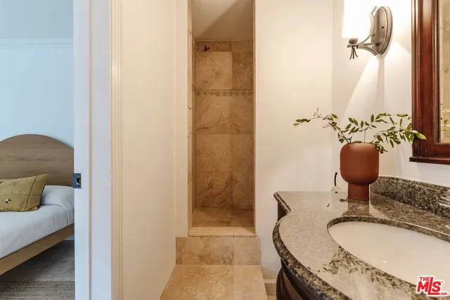 $2,775,000 | 910 Glen Oaks Boulevard, Pasadena, CA 91105