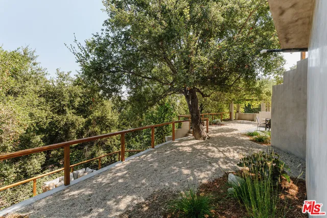 $2,775,000 | 910 Glen Oaks Boulevard, Pasadena, CA 91105