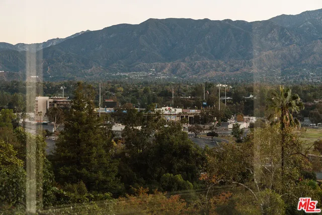 $2,775,000 | 910 Glen Oaks Boulevard, Pasadena, CA 91105