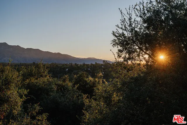 $2,775,000 | 910 Glen Oaks Boulevard, Pasadena, CA 91105