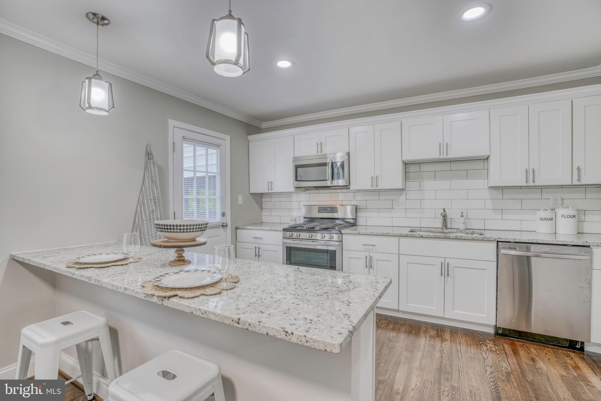 5621 Arnhem Road Baltimore, MD 21206 - Photo 16 of 62 Kitchen