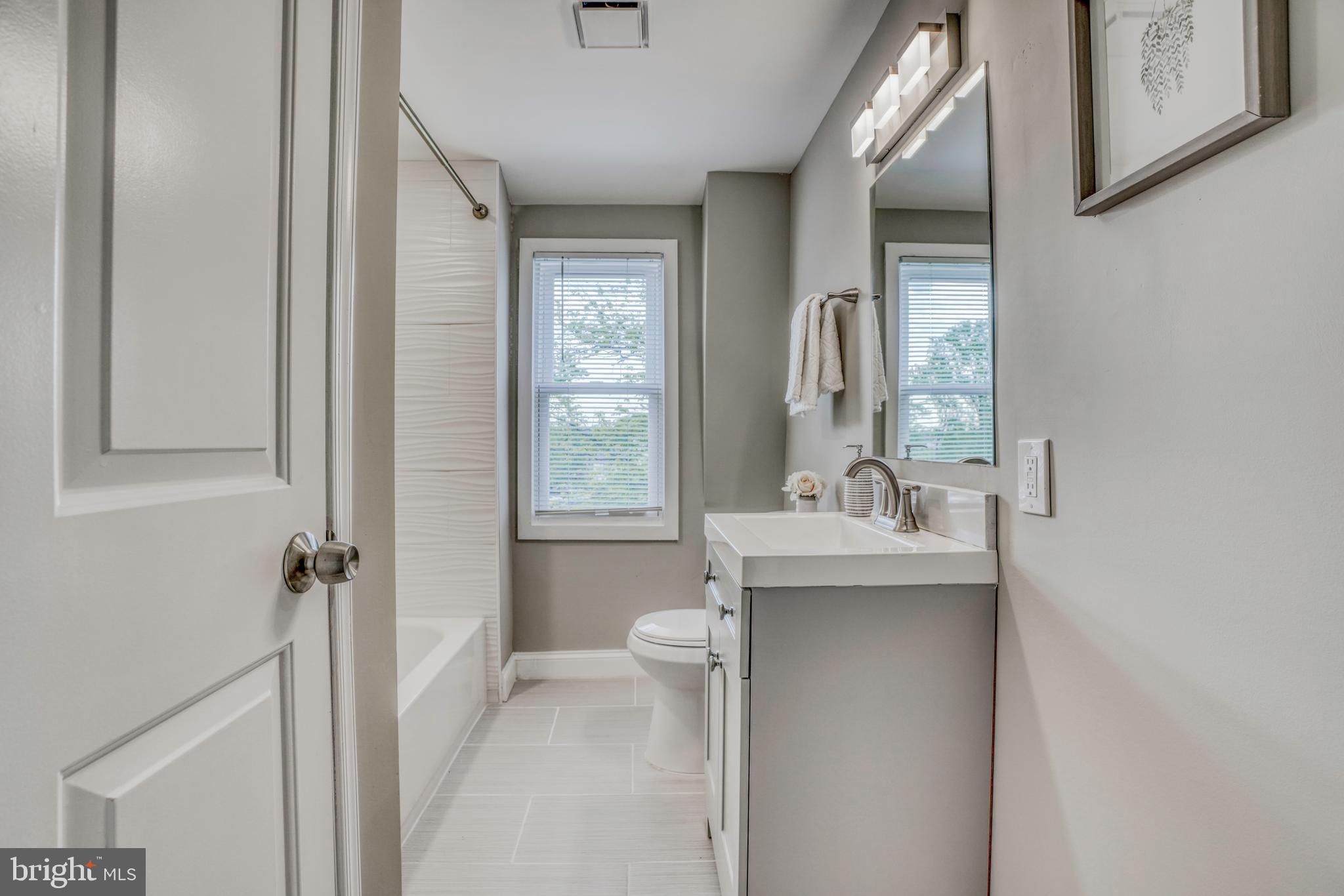 5621 Arnhem Road Baltimore, MD 21206 - Photo 54 of 62 Bathroom