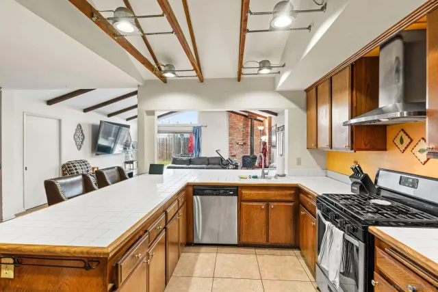 $899,000 | 1460 Brook Road, San Marcos, CA 92069