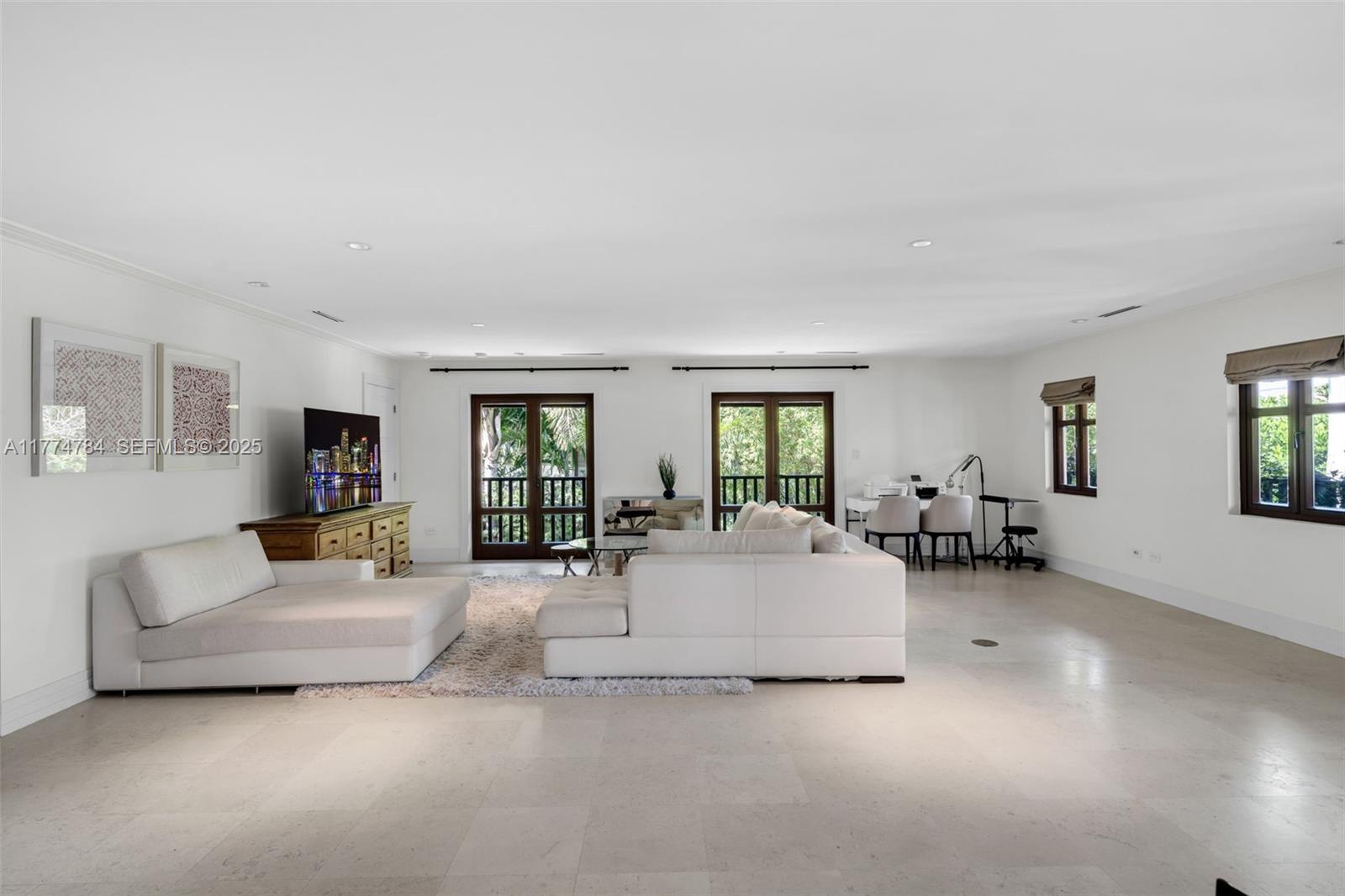 9 Harbor Point Key Biscayne, FL 33149 - Photo 69 of 88 Gallery Image 69