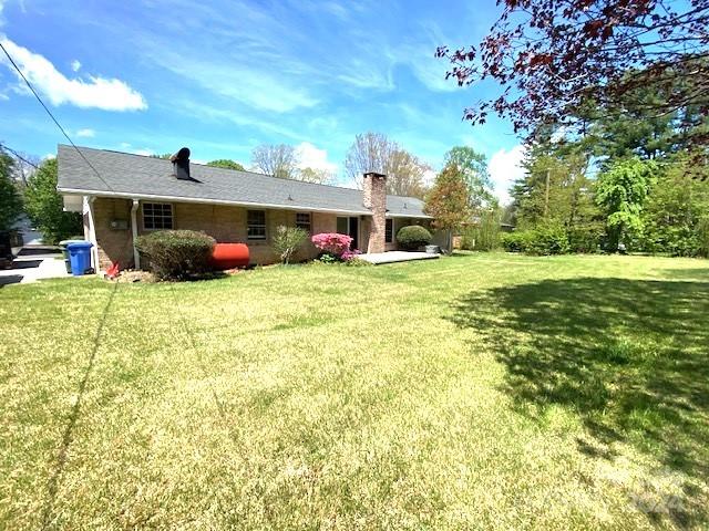 399 Balsam Road Hendersonville, NC 28792 - Photo 6 of 16 Gallery Image 6