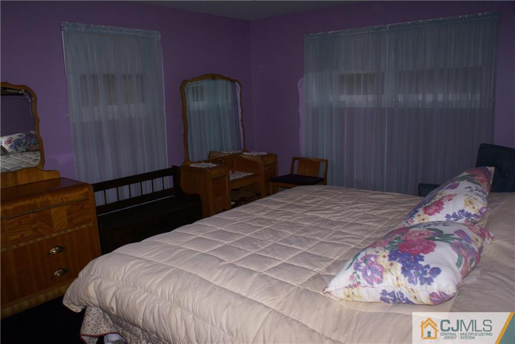 387 Pleasant Valley Road Old Bridge, NJ 08857 - Photo 6 of 10 Gallery Image 6