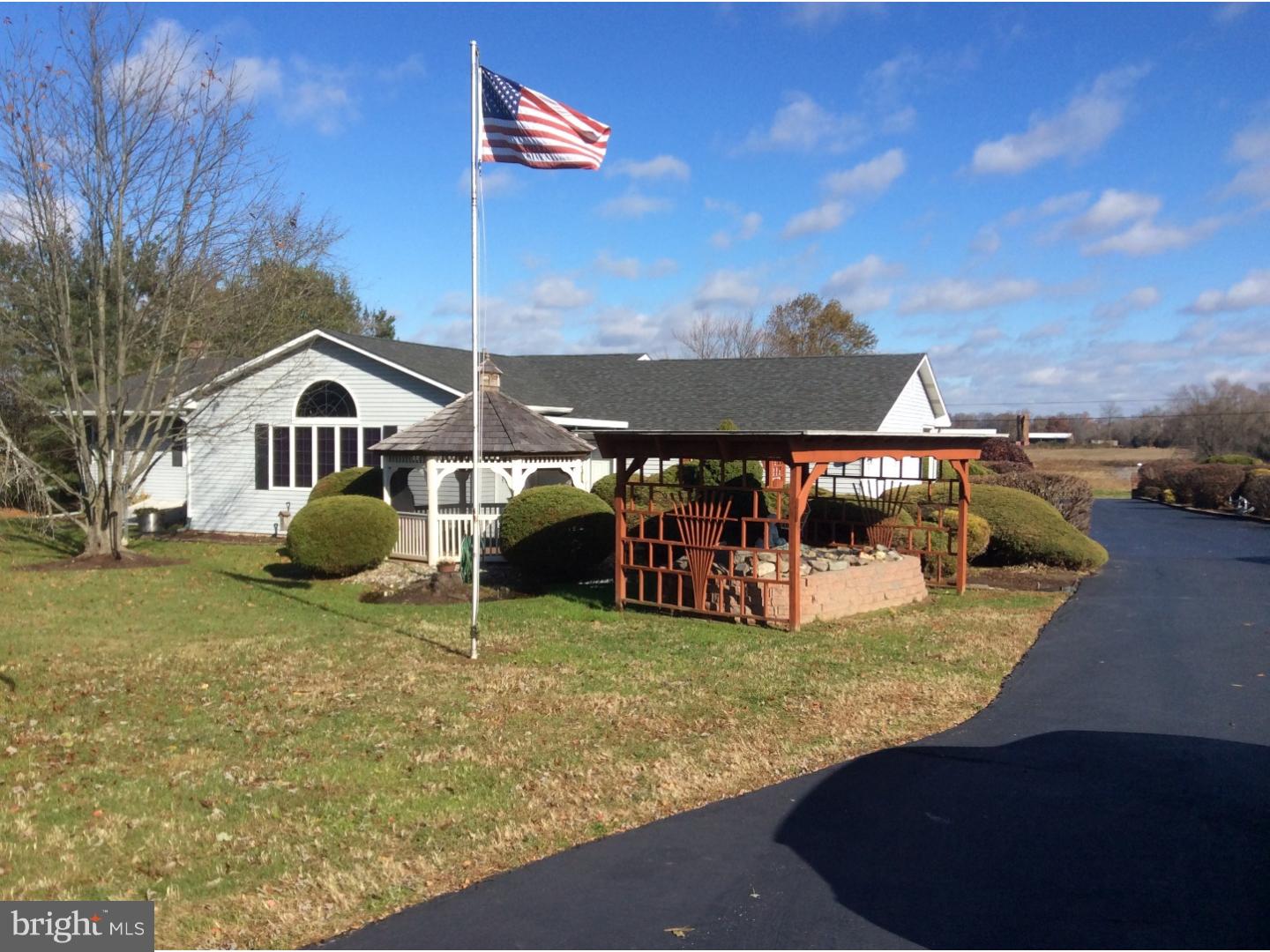 168 Point Airy Road Pilesgrove, NJ 08098 - Photo 2 of 25 Gallery Image 2