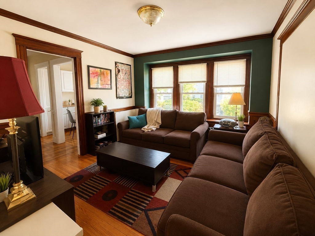 28 Claymoss Road, Unit 1 Boston, MA 02135 - Photo 3 of 12