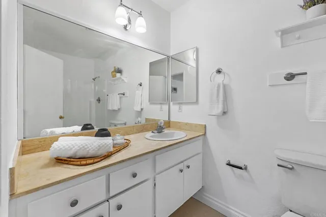 $479,000 | 3468 Los Mochis Way, Oceanside, CA 92056