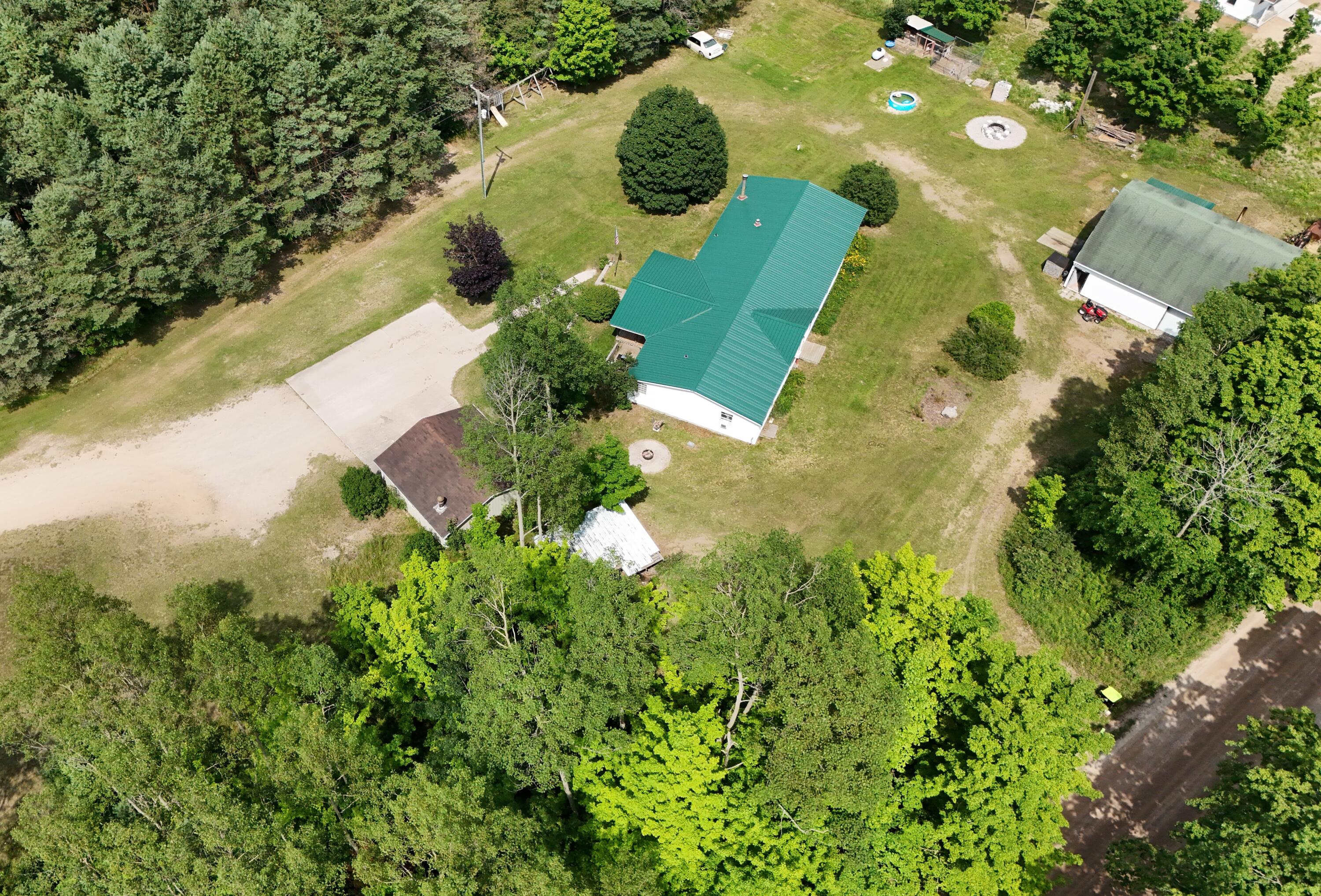 6414 West 18 Road Mesick, MI 49668 - Photo 48 of 53 6416 W 18 Rd