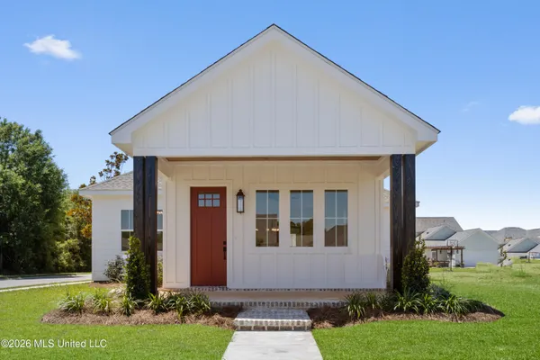 $419,900 | 12236 Artisan Green Boulevard, Gulfport, MS 39503