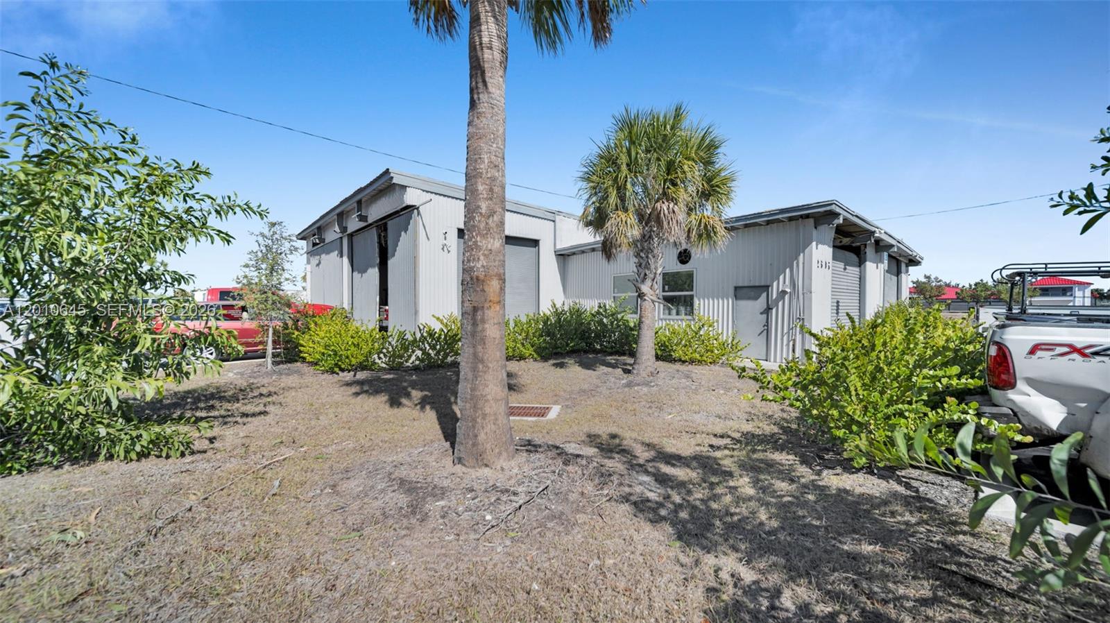 2635 Southwest Pine Island Road Cape Coral, FL 33991 - Photo 21 of 37 Photo 21