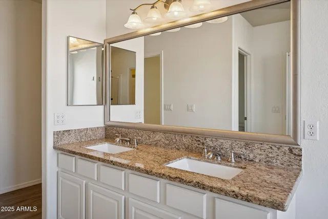 $650,000 | 2242 East Soft Wind Drive, Phoenix, AZ 85024